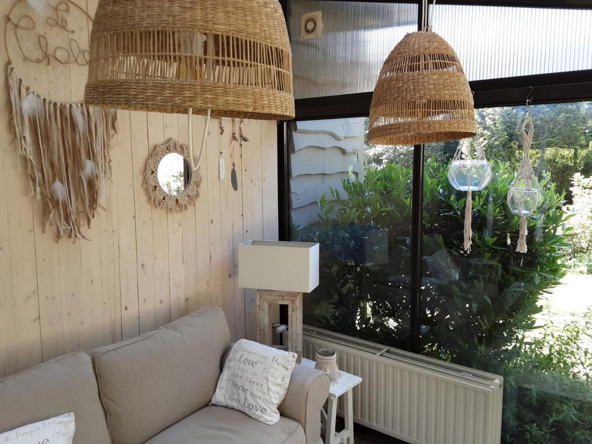 Villa Le Chalet Spa Exterior foto
